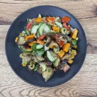 Schiffchuchi - Auberginen-Tomaten Salat / vegan (kleine Box)