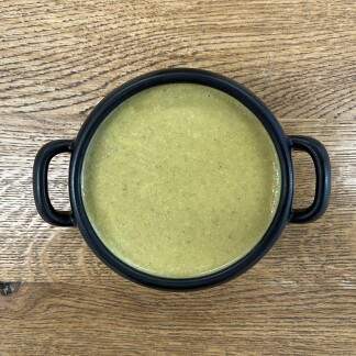 Schiffchuchi - fruchtige Currysuppe mit Sellerie und Apfel (vegan)